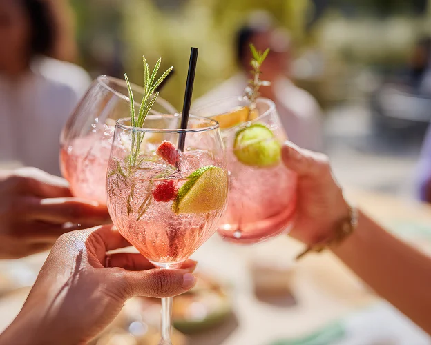 Verres à Cocktails à la boutique La Coutellerie des Poëliers à Angers - Maine et Loire (49) à la boutique La Coutellerie des Poëliers à Angers - Maine et Loire (49)