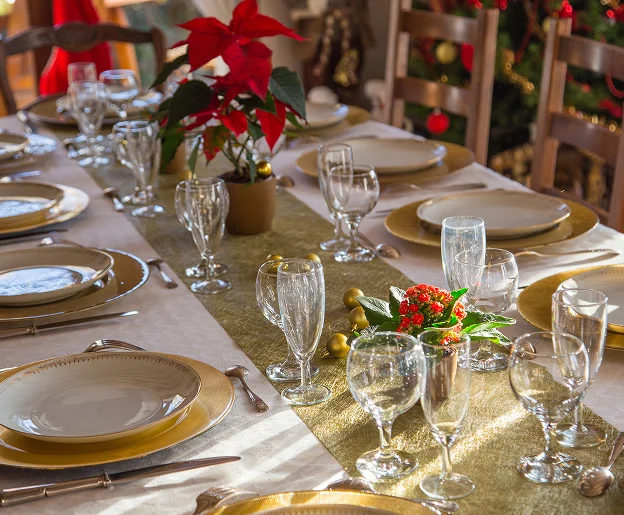 Arts de la Table pour des repas de fêtes à la boutique Coutellerie des Pöeliers à Angers, Maine et Loire (49)